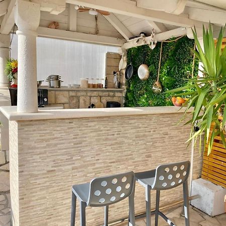 Bed and Breakfast Casa Benita Хвар Екстер'єр фото