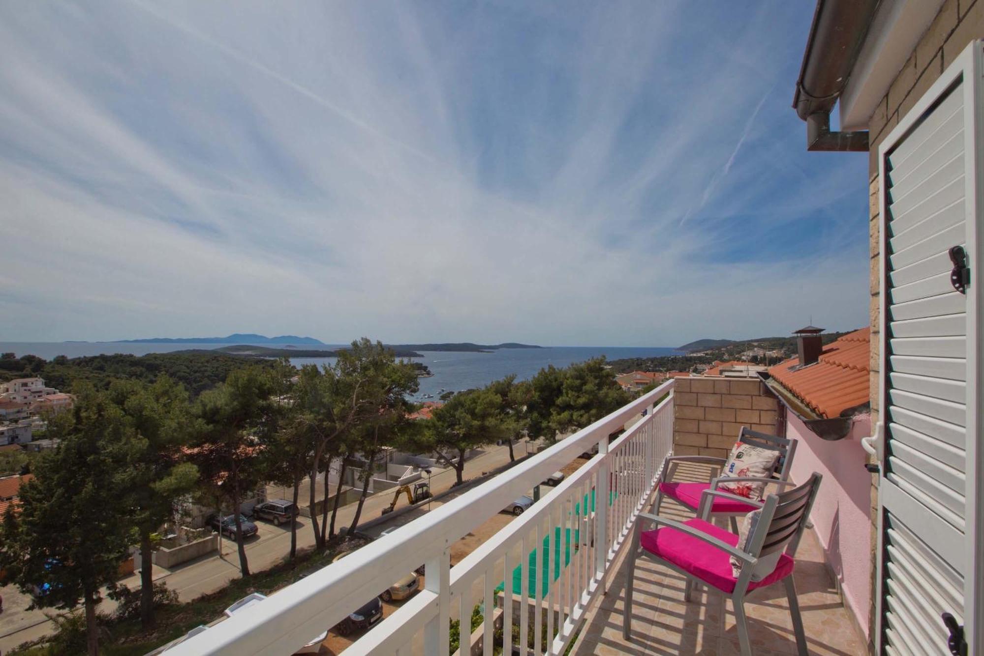 Bed and Breakfast Casa Benita Хвар Екстер'єр фото