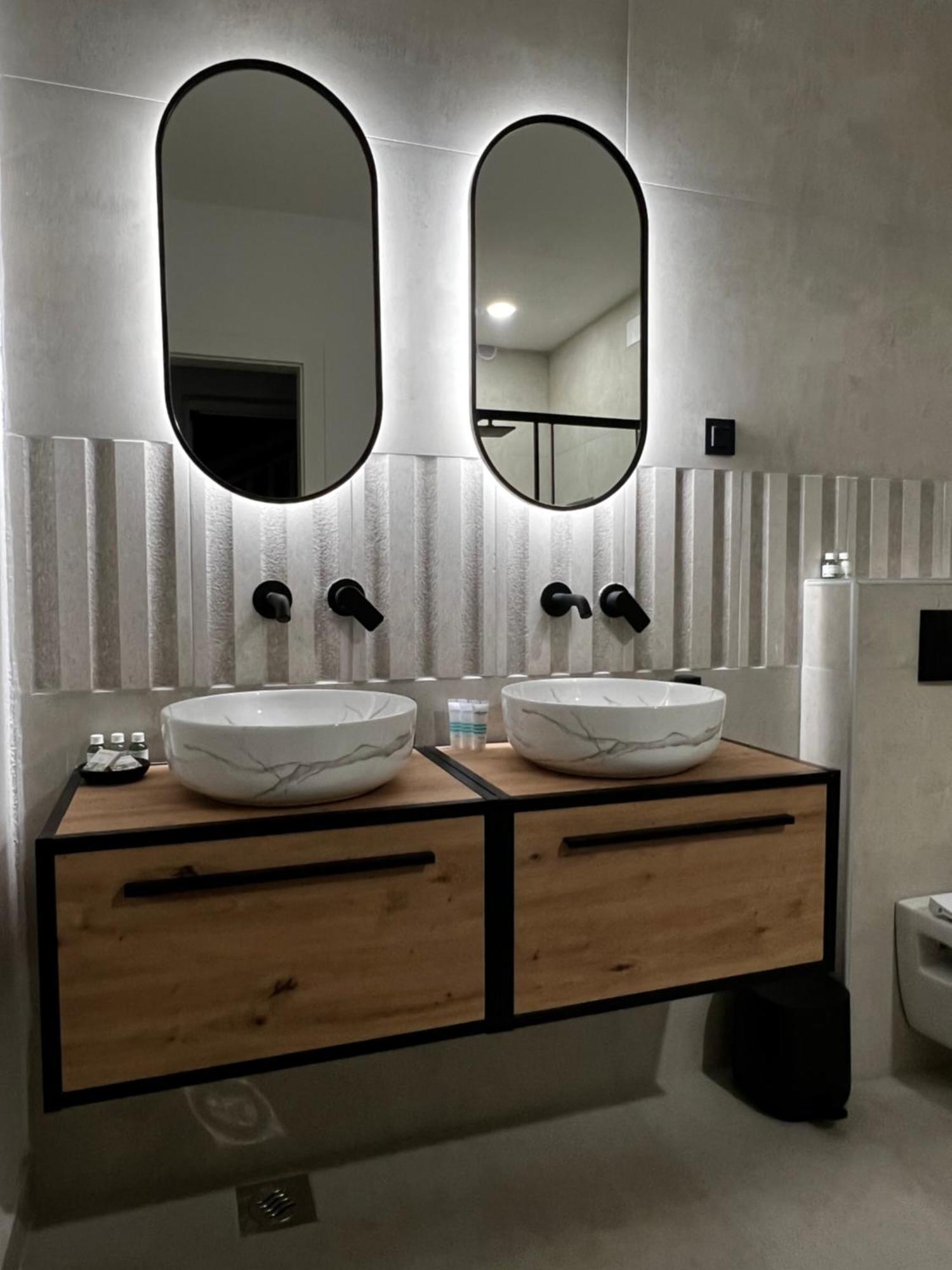Bed and Breakfast Casa Benita Хвар Екстер'єр фото